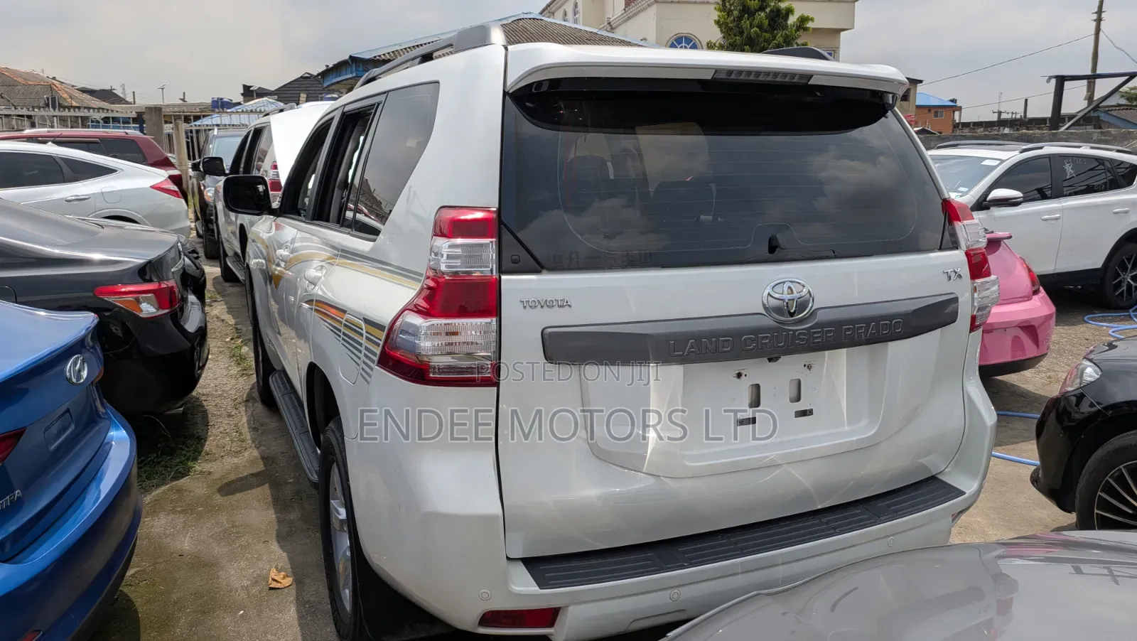 Toyota Land Cruiser Prado 2.7 2017 White