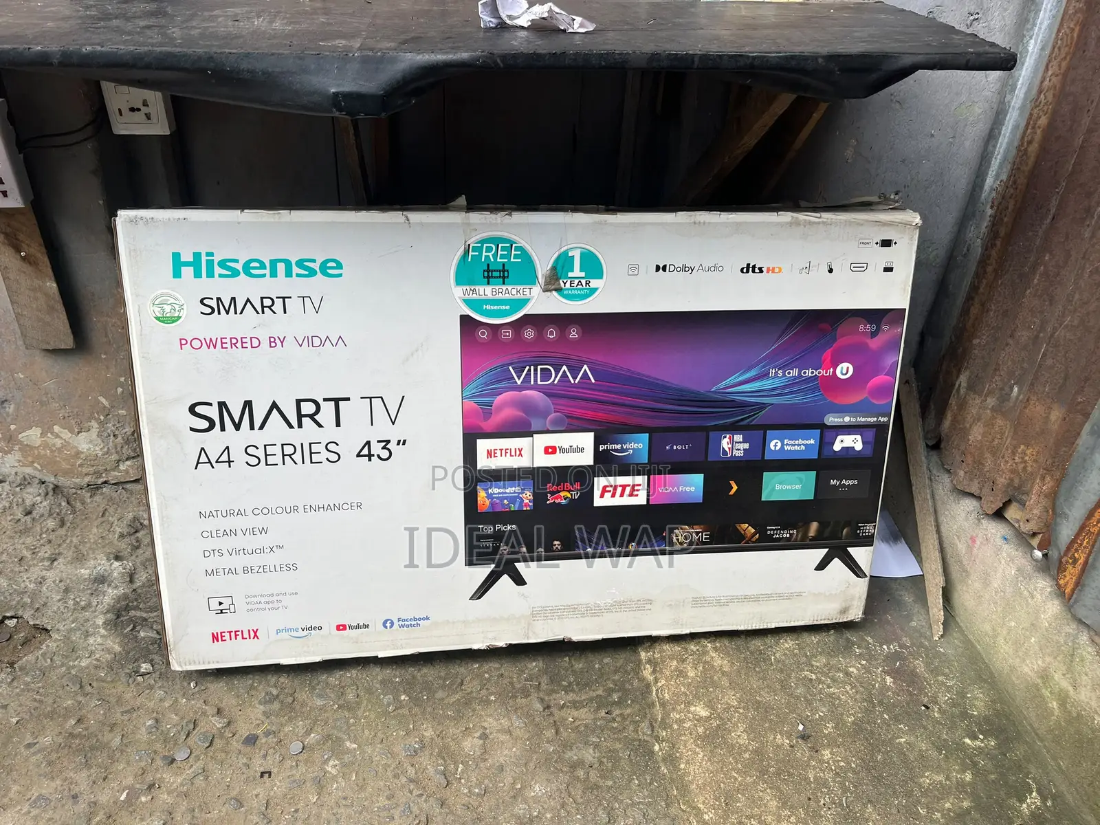 Hisense 55inches Smart TV