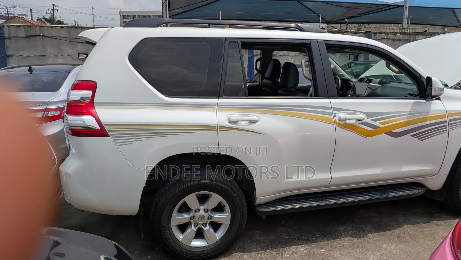 Toyota Land Cruiser Prado 2.7 2017 White
