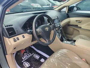 Toyota Venza 2012 Gray