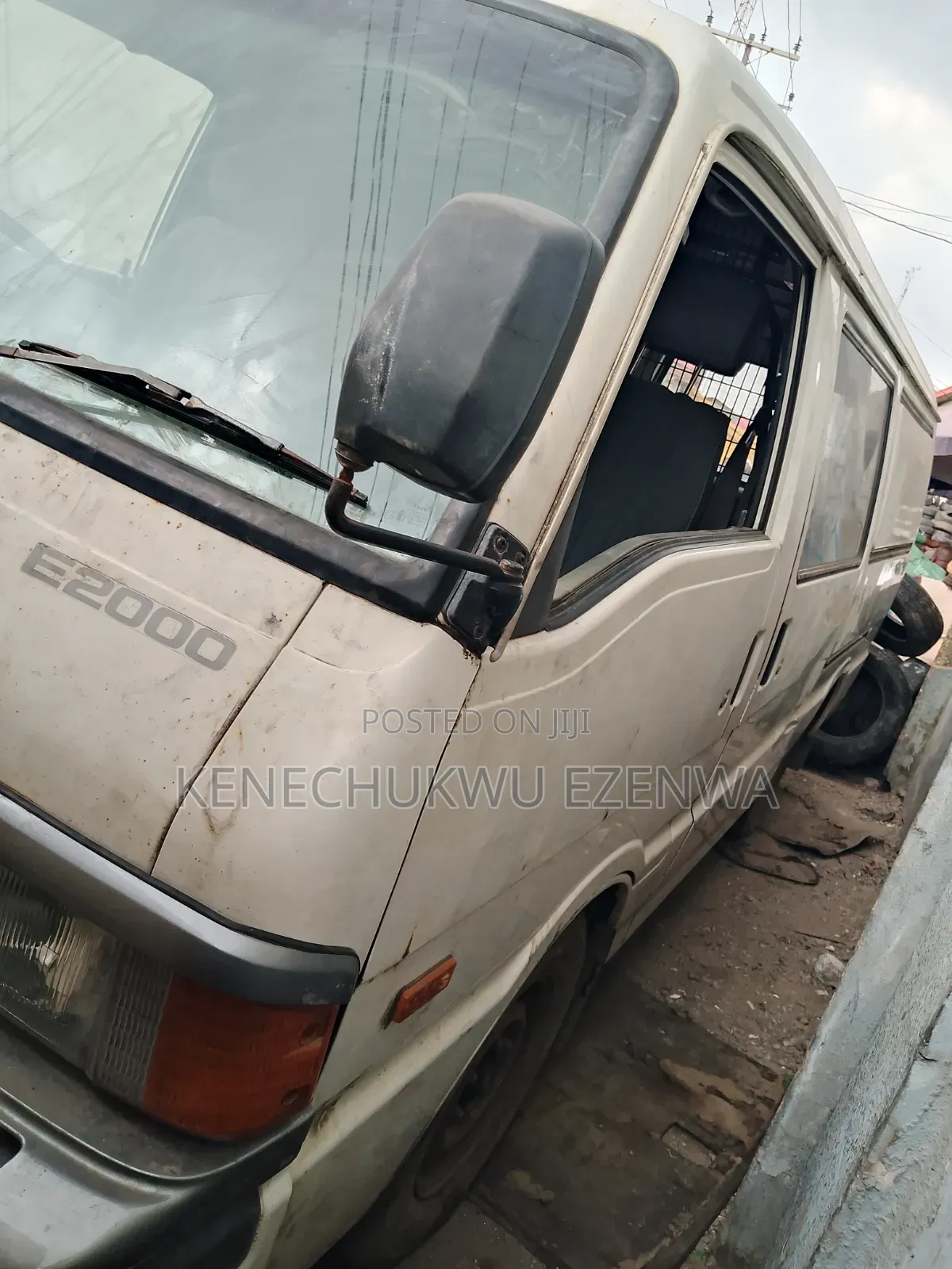 Mazda E2000 2000 White