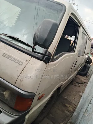 Mazda E2000 2000 White