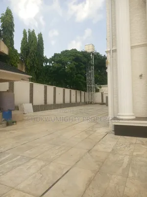 8bdrm Mansion in Maitama Property for rent