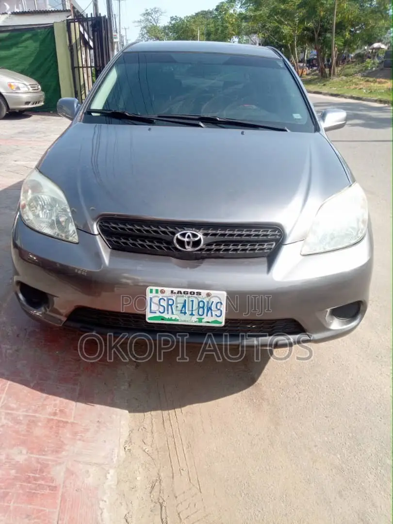 Toyota Matrix 2006 Gray