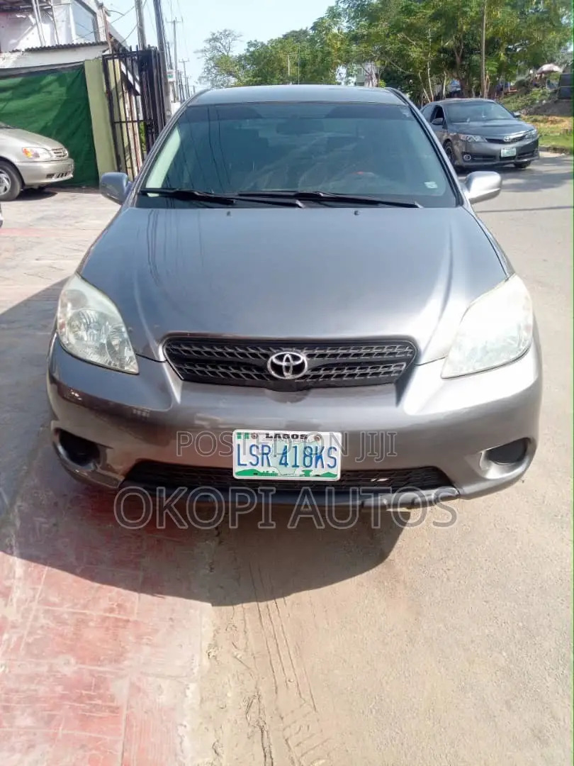 Toyota Matrix 2006 Gray
