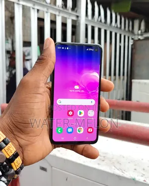 Samsung Galaxy S10e 256 GB Black