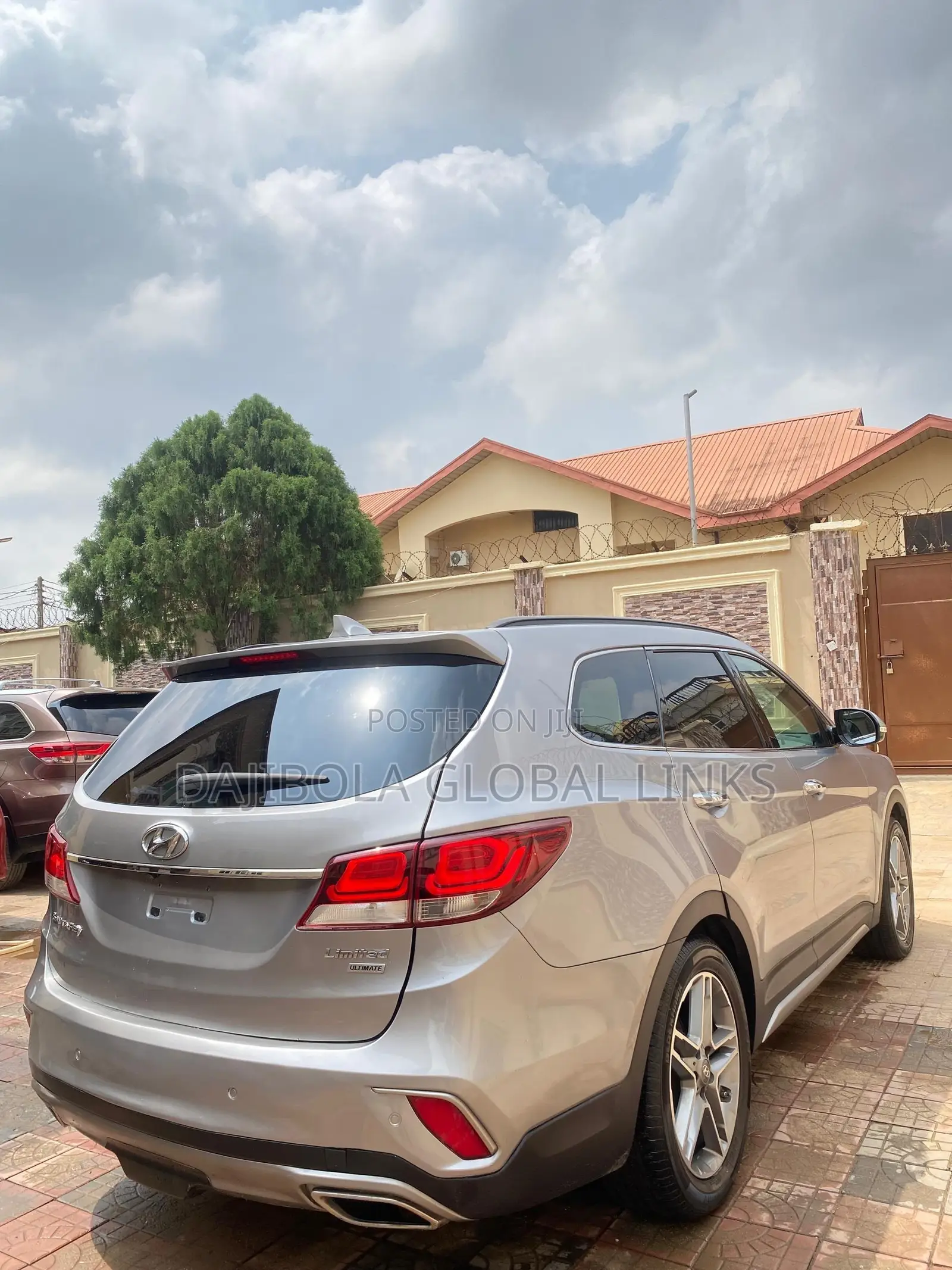 Hyundai Santa Fe 2019 Silver