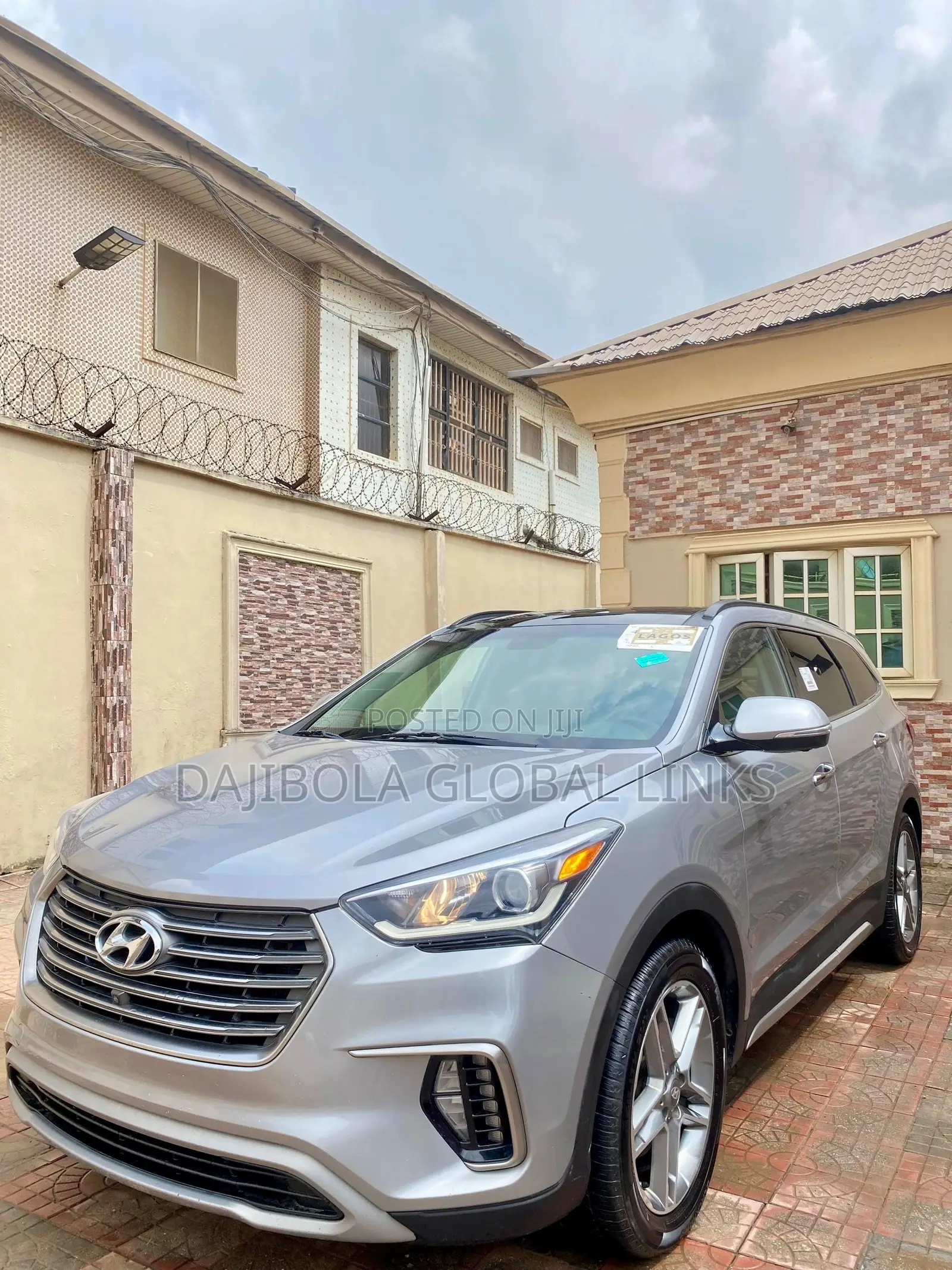 Hyundai Santa Fe 2019 Silver