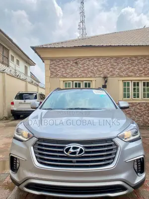 Hyundai Santa Fe 2019 Silver