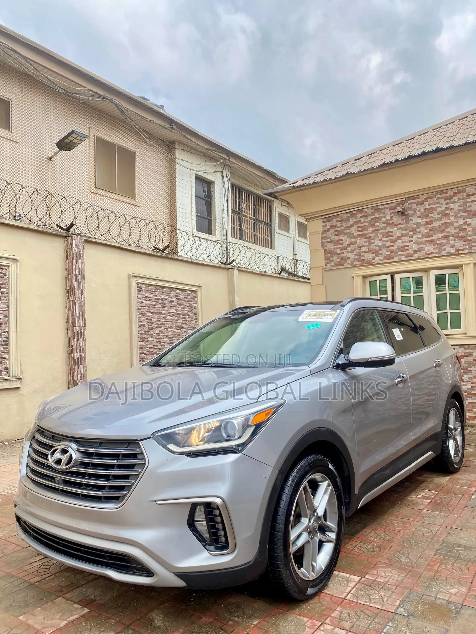 Hyundai Santa Fe 2019 Silver