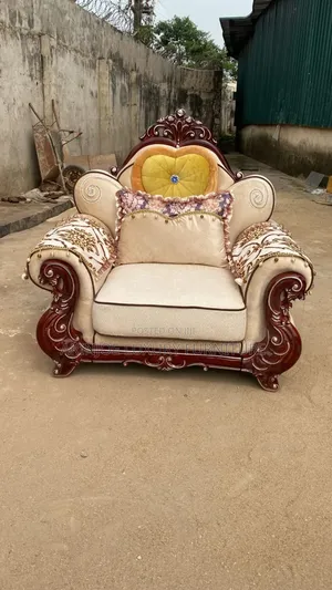 Executive Royal Chair
