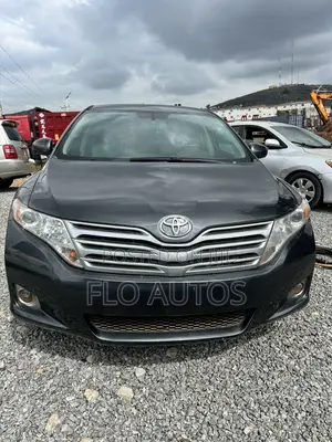 Toyota Venza XLE 2010 Black