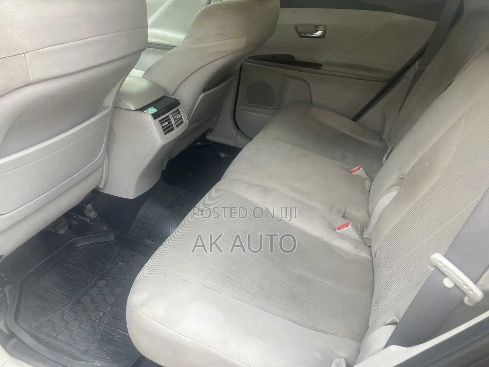 Toyota Venza 2010 Gray