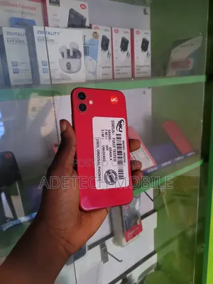 Apple iPhone 11 64 GB Red