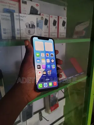 Apple iPhone 11 64 GB Red