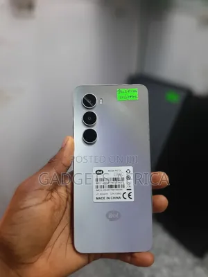 Itel A100 128 GB Silver