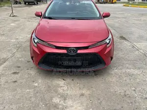 Toyota Corolla LE 2020 Red
