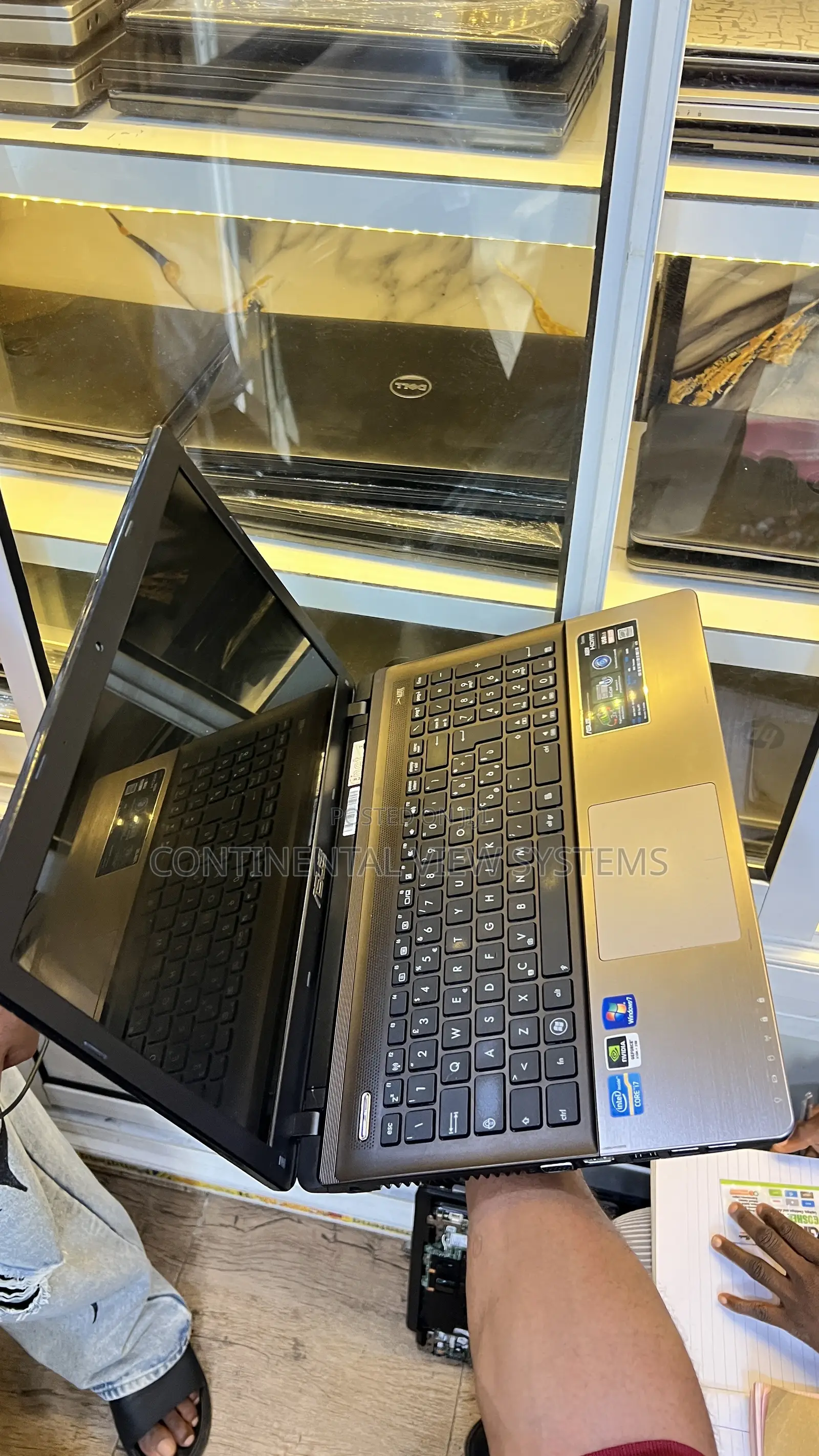 Laptop Asus K55VD 8GB Intel Core i7 HDD 250GB