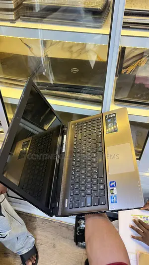 Laptop Asus K55VD 8GB Intel Core i7 HDD 250GB