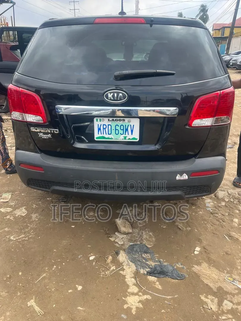 Kia Sorento 2013 Black