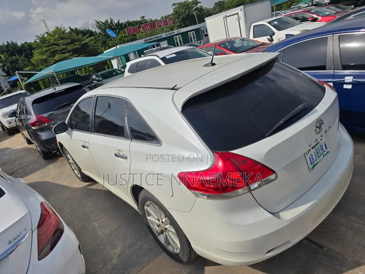 Toyota Venza 2010 White