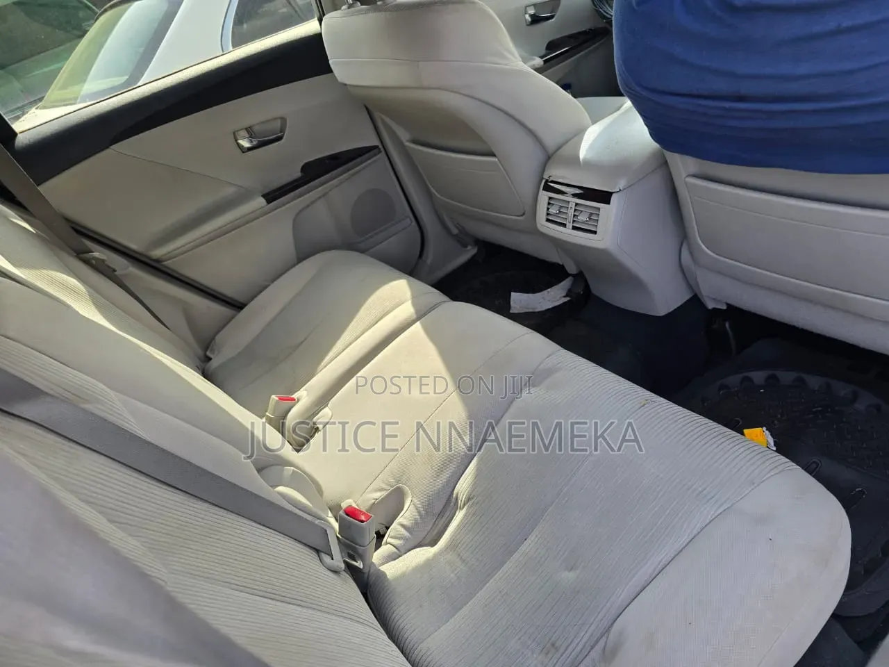 Toyota Venza 2010 White