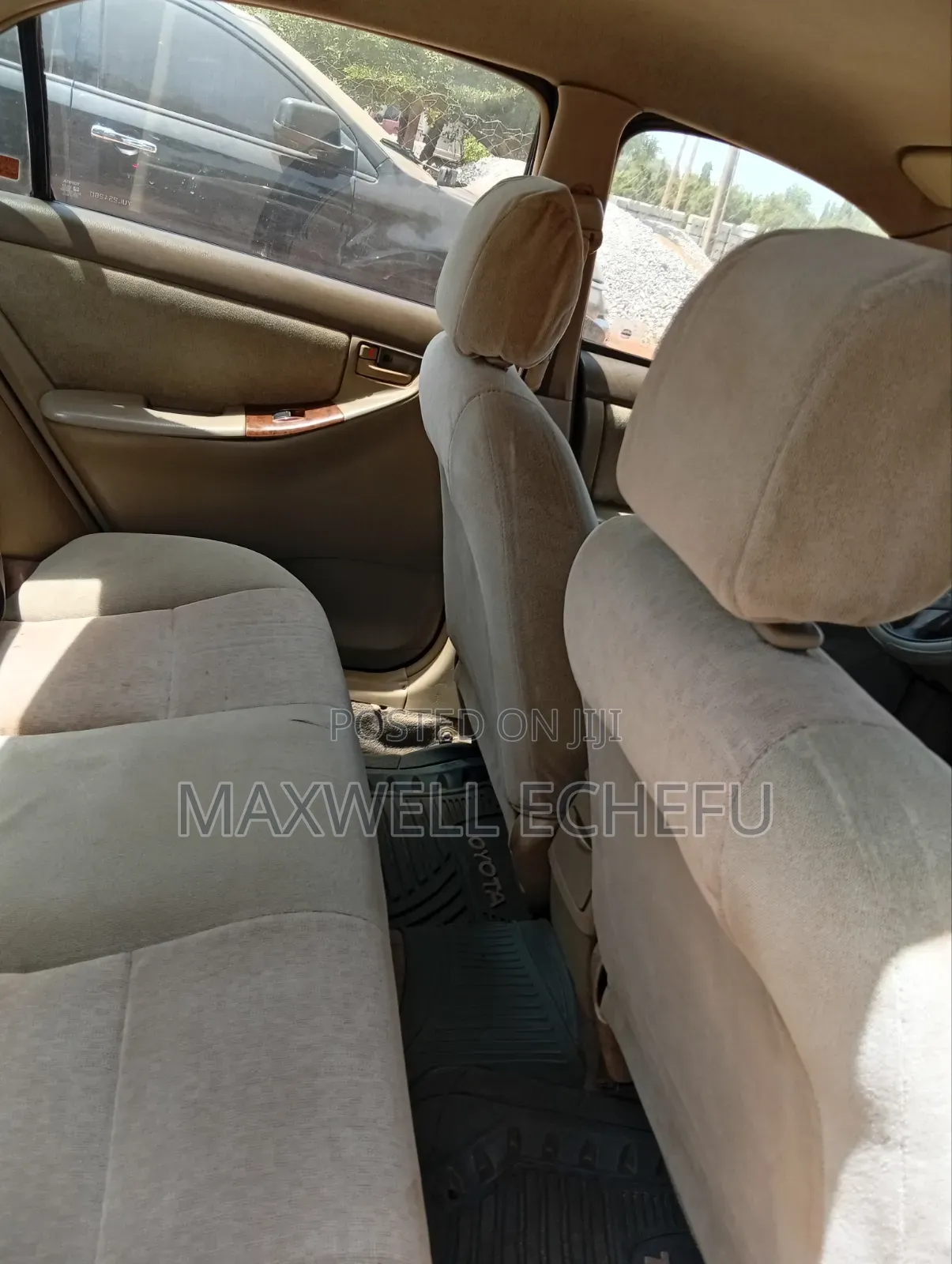 Toyota Corolla LE 2004 Gray
