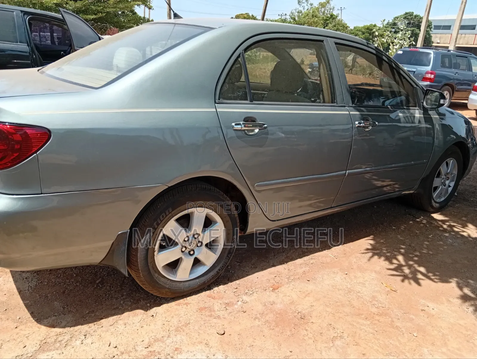 Toyota Corolla LE 2004 Gray