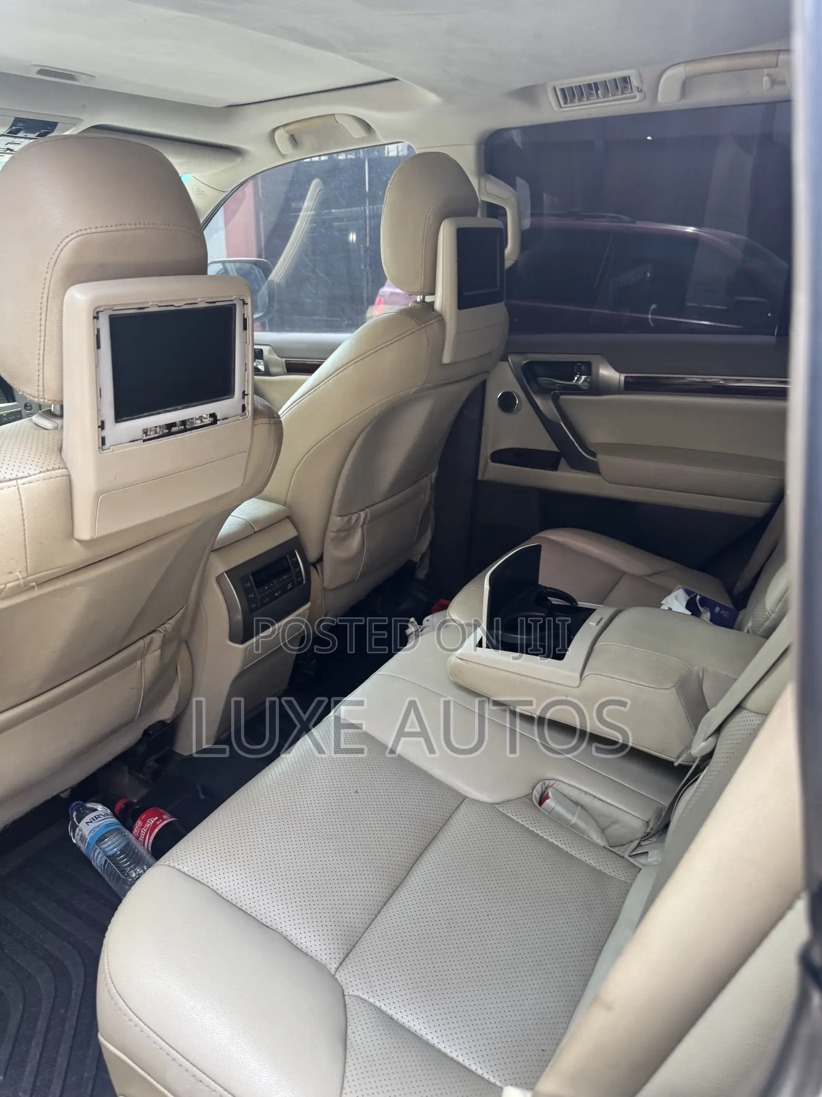 Lexus GX 460 Premium 2011 Brown