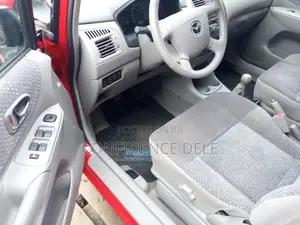 Mazda Premacy 2.0 D 2001 Red