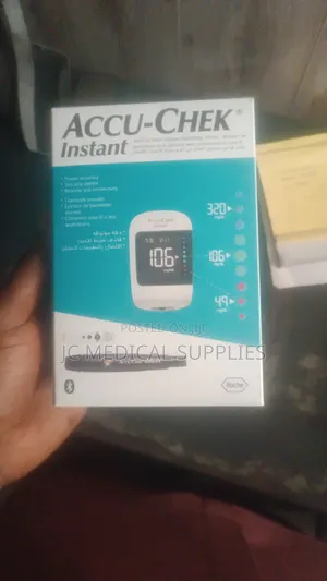 Accu Chek Instant