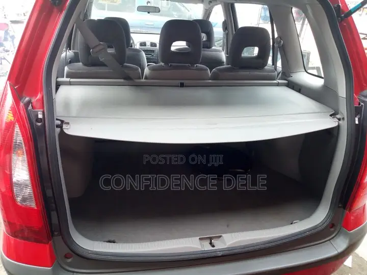 Mazda Premacy 2.0 D 2001 Red