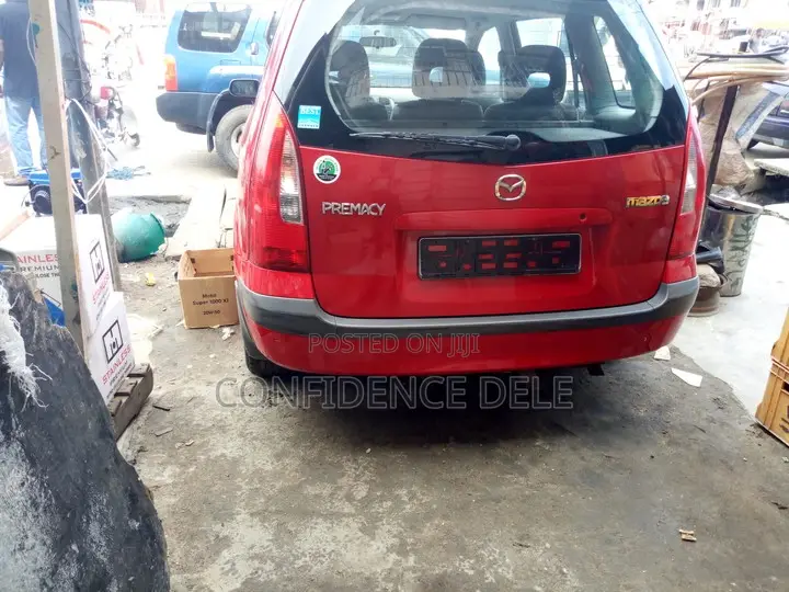 Mazda Premacy 2.0 D 2001 Red