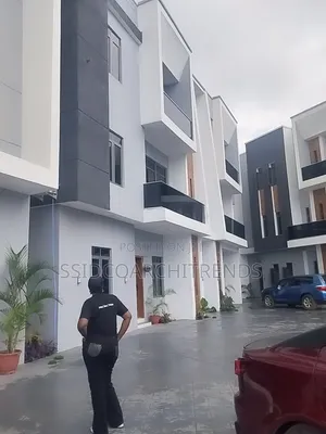 3bdrm Apartment in Call To Access for sale