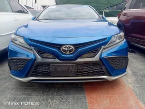 Toyota Camry 2017 Blue