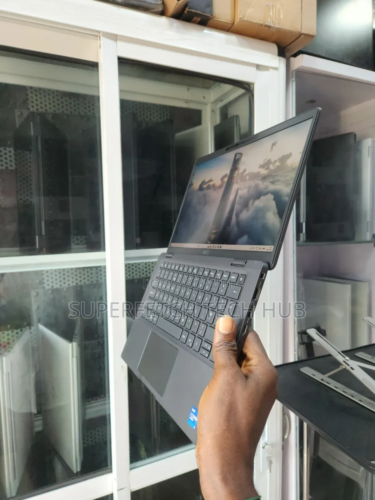 Laptop Dell Latitude 7320 16GB Intel Core i7 SSD 256GB