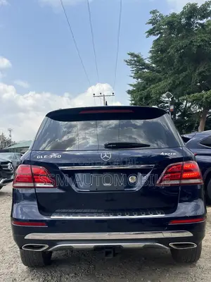 Mercedes-Benz GLE-Class GLE 350d 4MATIC 2015 Blue