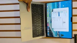 Laptop Apple MacBook Pro 2023 M2 Pro 32GB Apple M2 SSD 1T