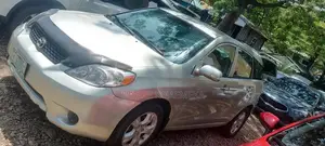Toyota Matrix 2004 Silver