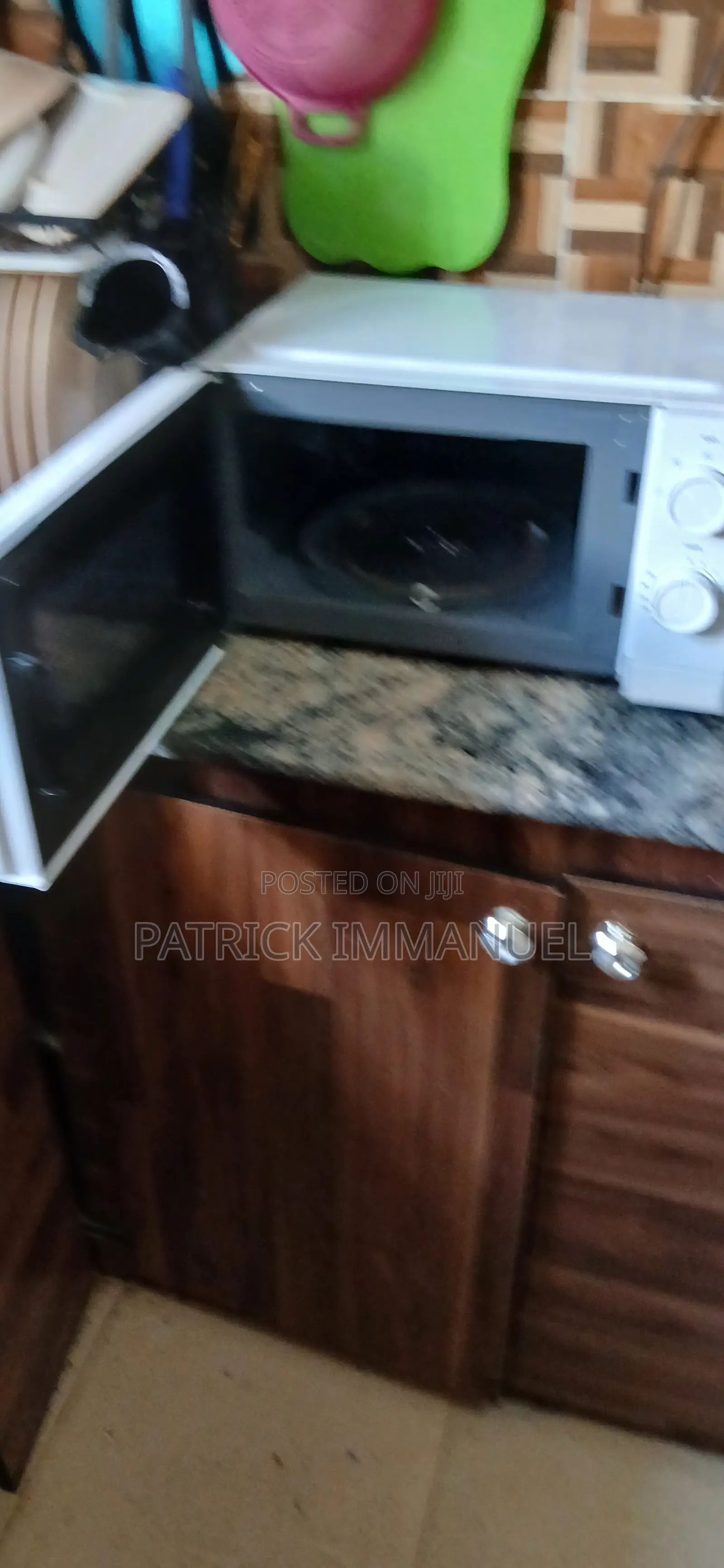 Hisense Microwave