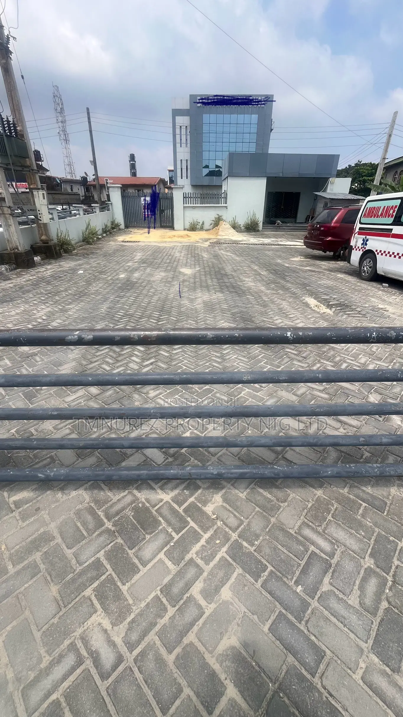 Big Multipurpose Space at Ajah