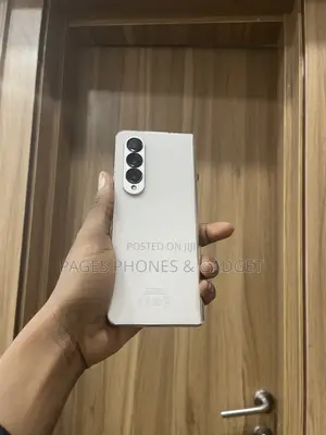 Samsung Galaxy Fold 512 GB Gold