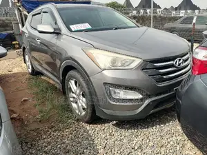 Hyundai Santa Fe 2013 Gray