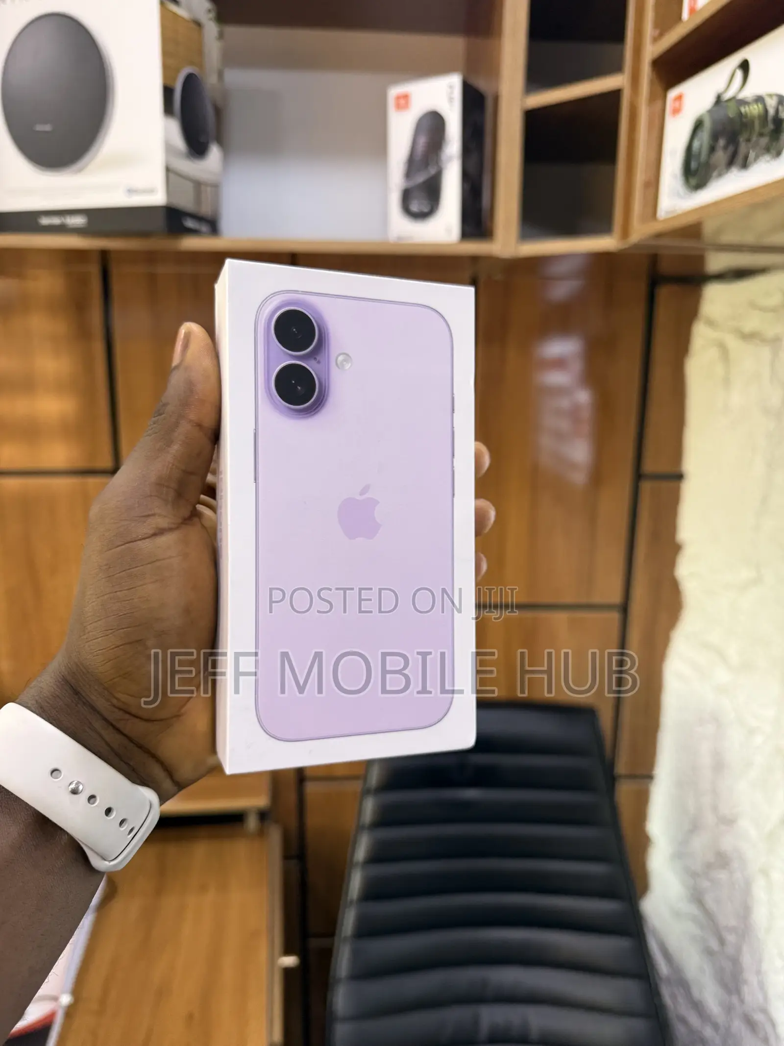 New Apple iPhone 17 256 GB Purple