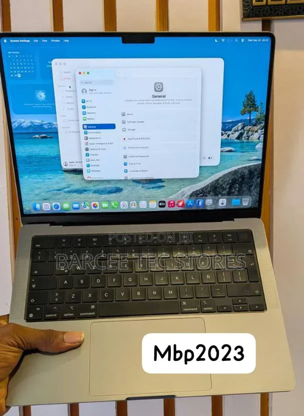 Laptop Apple MacBook Pro 2023 M2 Pro 32GB Apple M2 SSD 1T