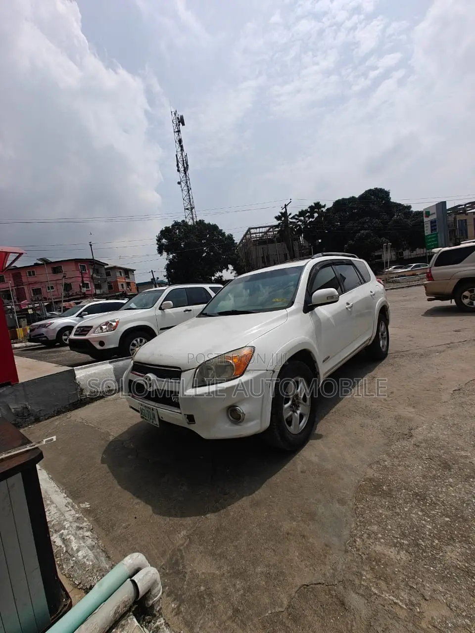Toyota RAV4 2011 White