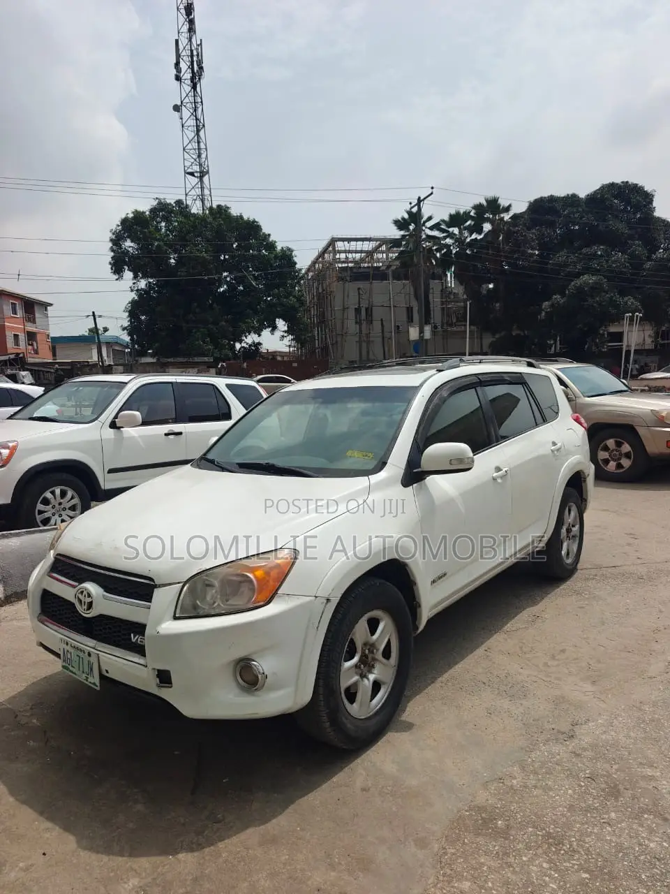 Toyota RAV4 2011 White