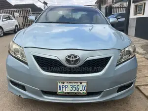 Toyota Camry SE 4dr Sedan (2.4L 4cyl 5A) 2007 Blue