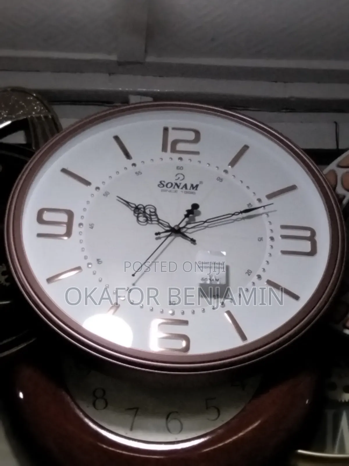 High Quality Wall Clock