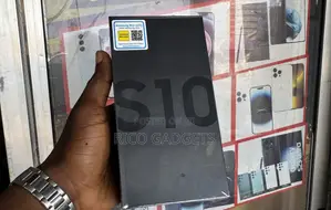New Samsung Galaxy S10 128 GB Black
